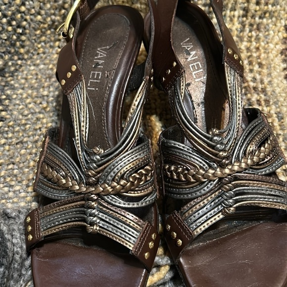 VANELi heels - Picture 2 of 5